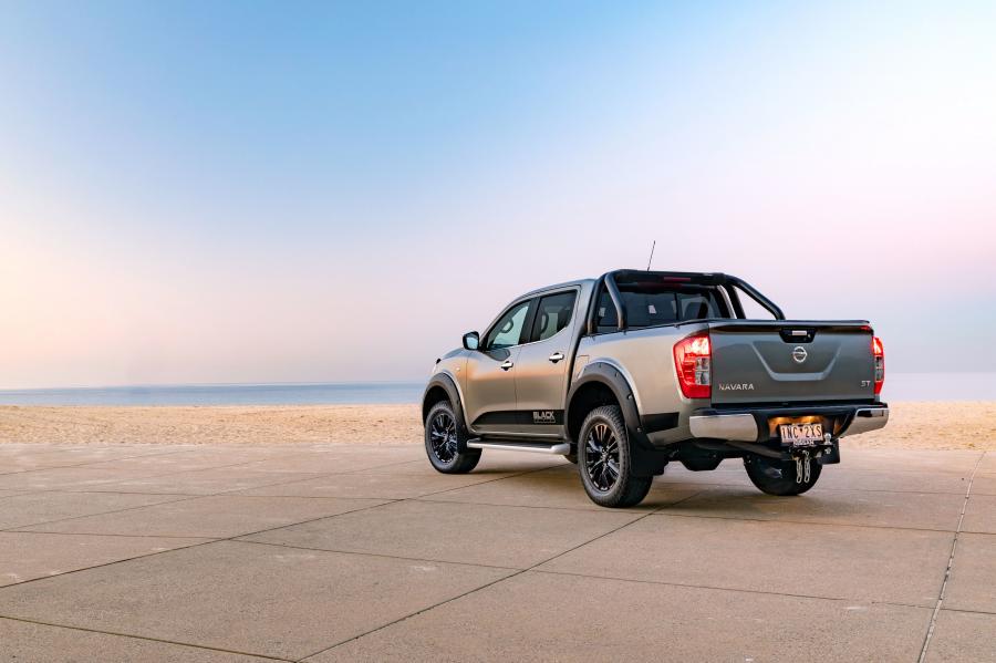 Nissan Navara ST Black Edition Dual Cab 2018 года  (AU) (фото 19 из 26)